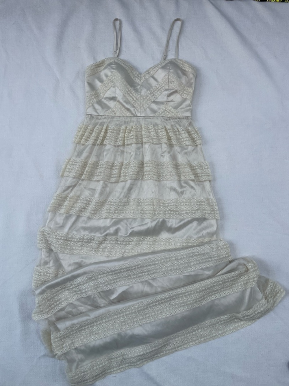 Minuet Women’s Ivory Lace Tiered Maxi Dress NWT Size S